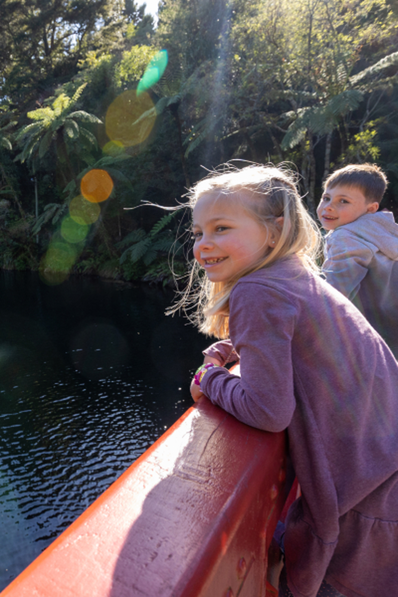 Children at Pukekura Park. 